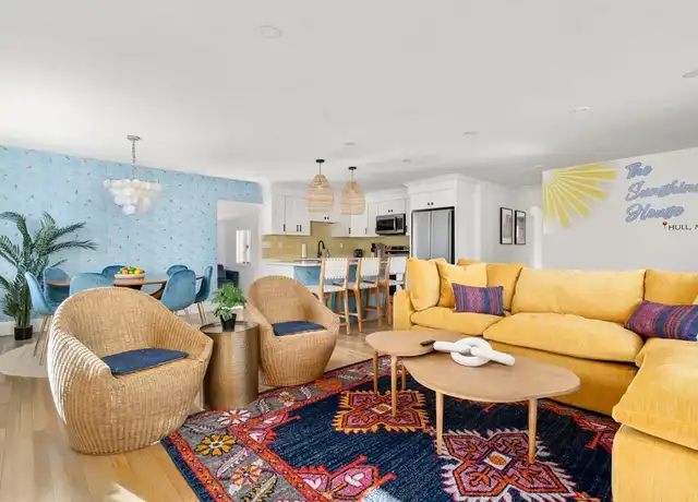 Property at 30 Coburn St, Hull, MA, 02045, 3 beds, 1 bath, [object Object]