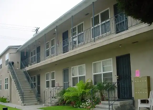 Property at 2742 E 3rd St Unit 03, Long Beach, CA, 90814, 1 bed, 1 bath, [object Object]