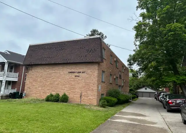 Property at 3006 Montana Ave Unit 03, Cincinnati, OH, 45211, 1 bed, 1 bath, [object Object]
