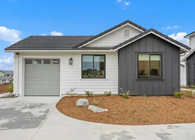 Property at 1215 Shadow Mountain Ter Unit ADU, Vista, CA, 92081, 2 beds, 1 bath, [object Object]