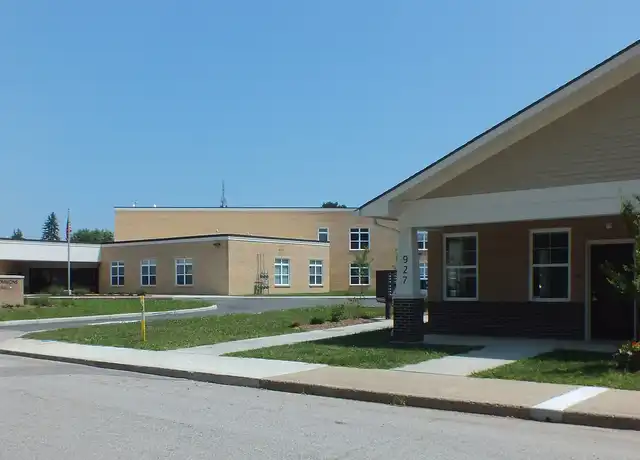 Property at Stokes Commons - 900 S Meridian St, Lebanon, IN, 46052, 1 bed, 1 bath, [object Object]