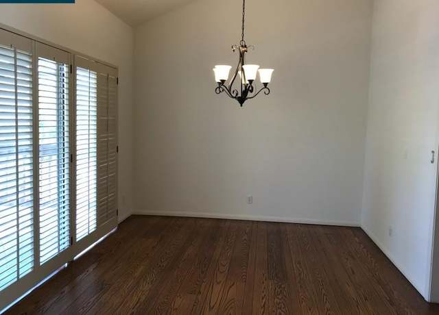 Photo of 20 Tamarisk, Moraga, CA 94556