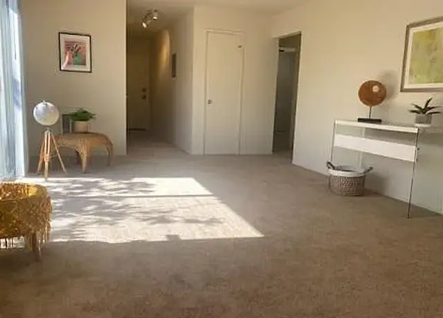 Photo of 1533 Jackson St, Hayward, CA 94612