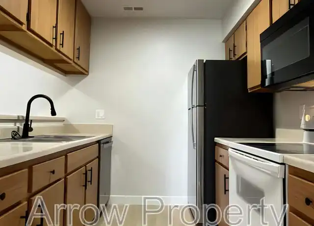 Property at 2334 N 44th St Unit 23, Lincoln, NE, 68504, 2 beds, 2 baths, [object Object]