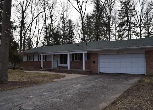 Property at 28519 Green Willow St, Farmington Hills, MI, 48331, 3 beds, 2.5 baths, [object Object]