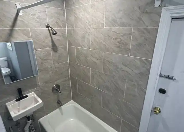 Property at 92 Ash St Unit 3, Yonkers, NY, 10701, 2 beds, 1 bath, [object Object]