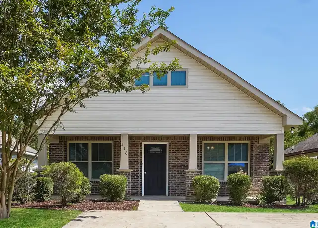 Property at 316 Creek Run Cir, Calera, AL, 35040, 3 beds, 2 baths, [object Object]