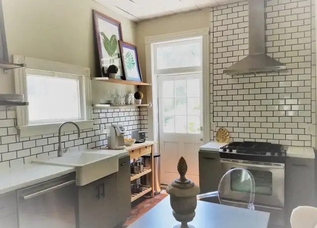 Property at 125 Fishburne St Unit A 1, Charleston, SC, 29403, 1 bed, 1.5 baths, [object Object]