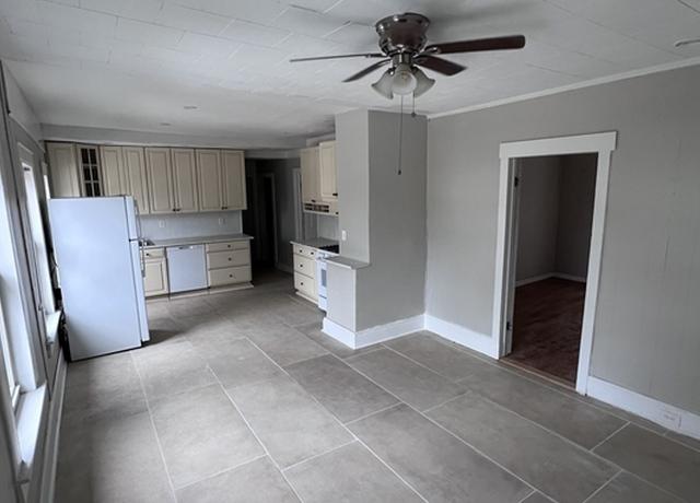 Photo of 508 Lancaster St Unit 2, Leominster, MA 01453