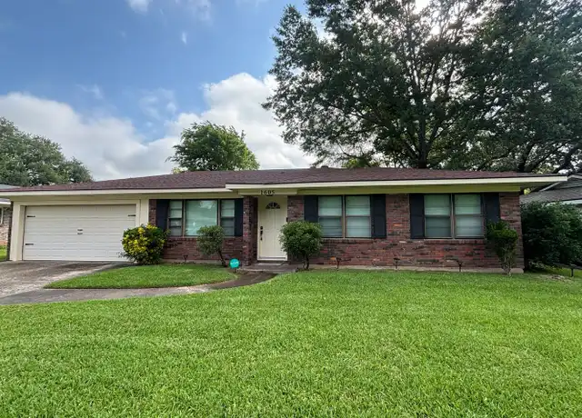 Property at 1605 Captain Shreve Dr, Shreveport, LA, 71105, 3 beds, 2 baths, [object Object]