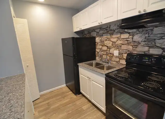 Property at Hideaway Oaks Studios - 245 Loraine Dr, Altamonte Springs, FL, 32714, 0 beds, 1 bath, [object Object]