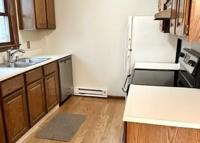 Property at 30 Drake Rd #30, Fitchburg, MA, 01420, 2 beds, 1.5 baths, [object Object]