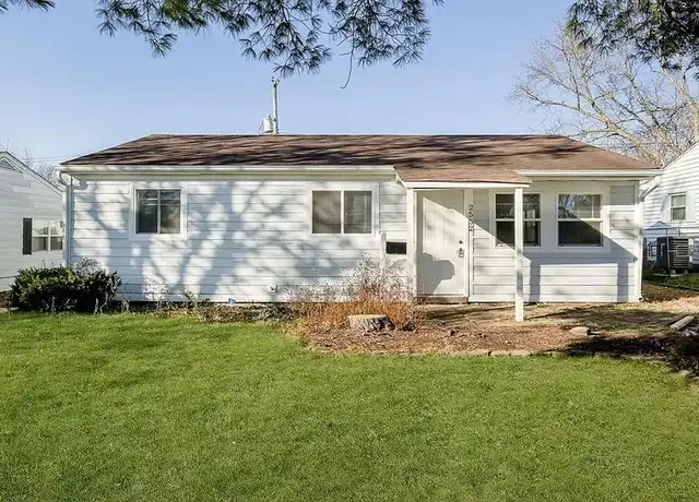 Property at 2552 Saint Paul St, Indianapolis, IN, 46203, 3 beds, 1 bath, [object Object]