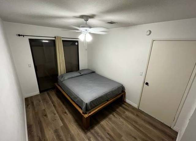 Photo of 5320 Colodny Dr #5, Agoura Hills, CA 91301
