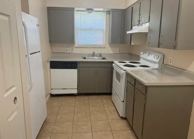 Photo of 1000 South St, Castle Rock, CO 80104