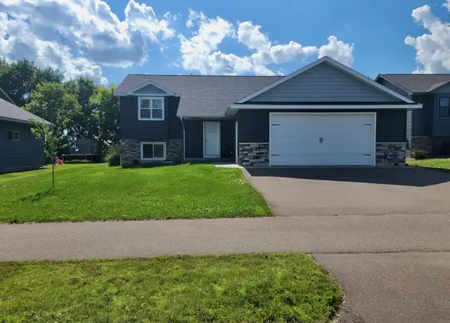 Property at 535 Prairie Rd, New Richmond, WI, 54017, 4 beds, 3 baths, [object Object]