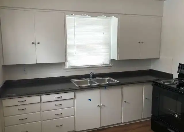 Property at 63 E 100 S Unit 5, Logan, UT, 84321, 1 bed, 1 bath, [object Object]