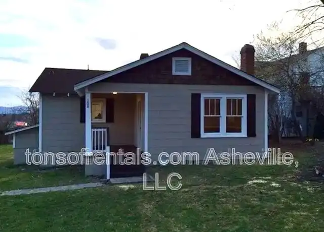Property at 108 N Blue Ridge Ave, Hendersonville, NC, 28792, 2 beds, 2 baths, [object Object]