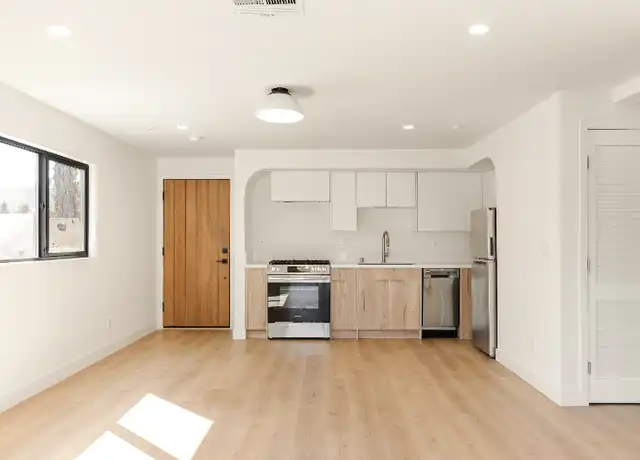 Property at 2845 Marsh St Unit 2845 15, Los Angeles, CA, 90039, 2 beds, 1 bath, [object Object]