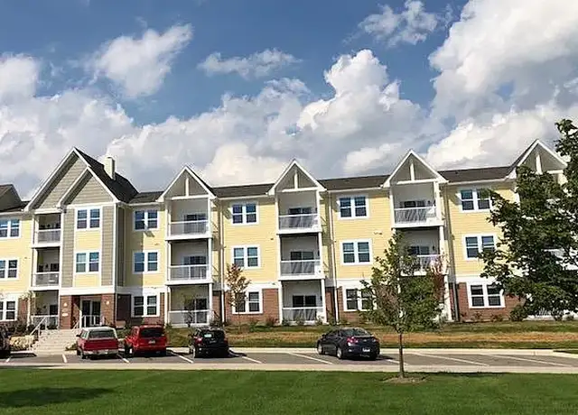 Photo of 39W442 Herrington Blvd, Geneva, IL 60134