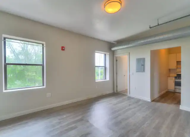 Property at 1435 State St Unit 304, New Haven, CT, 06511, 0 beds, 1 bath, [object Object]