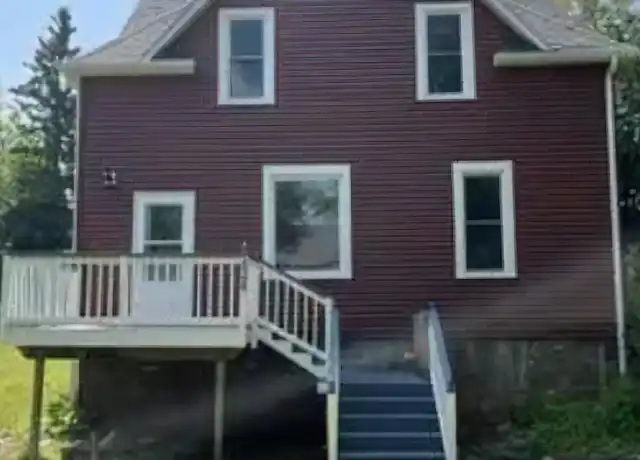 Property at 424 6th Ave, Two Harbors, MN, 55616, 4 beds, 2 baths, [object Object]