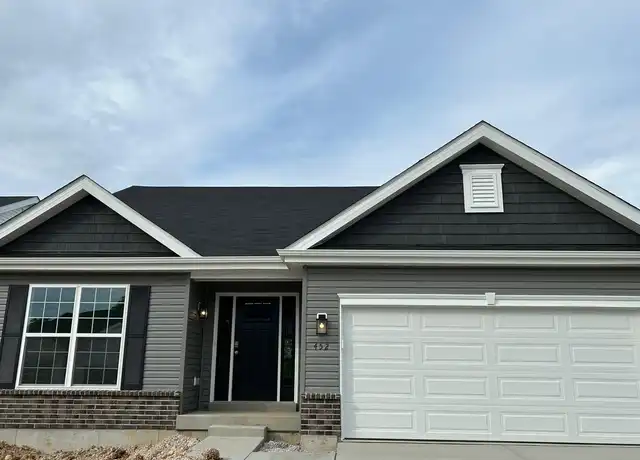 Property at 452 Sweetgrass Dr, Wentzville, MO, 63385, 3 beds, 2 baths, [object Object]