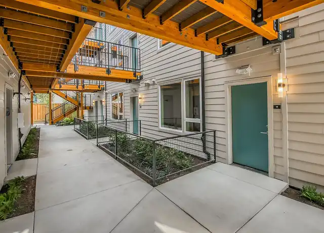 Property at Fremont Villas - 3450 NE 50th Ave, Portland, OR, 97213, 1 bed, 1 bath, [object Object]