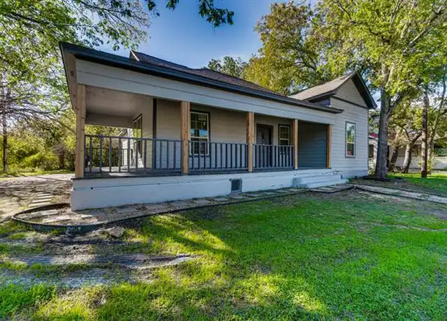 Property at 519 N Anglin St, Cleburne, TX, 76031, 3 beds, 2 baths, [object Object]
