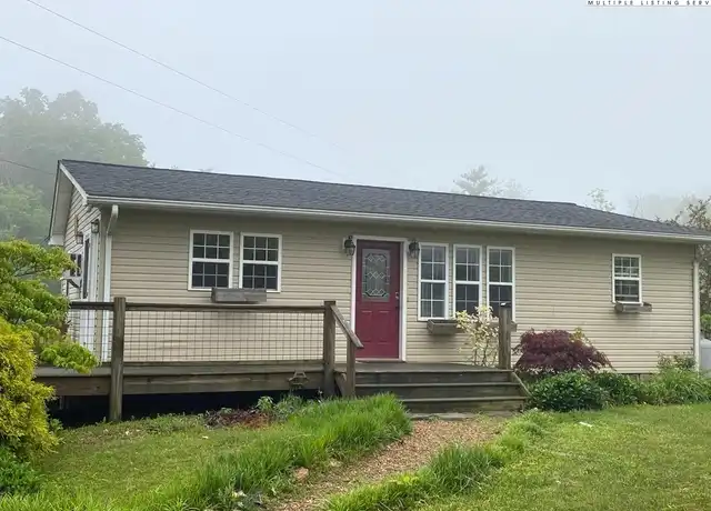 Property at 417 Will Vannoy Rd, West Jefferson, NC, 28694, 2 beds, 2 baths, [object Object]