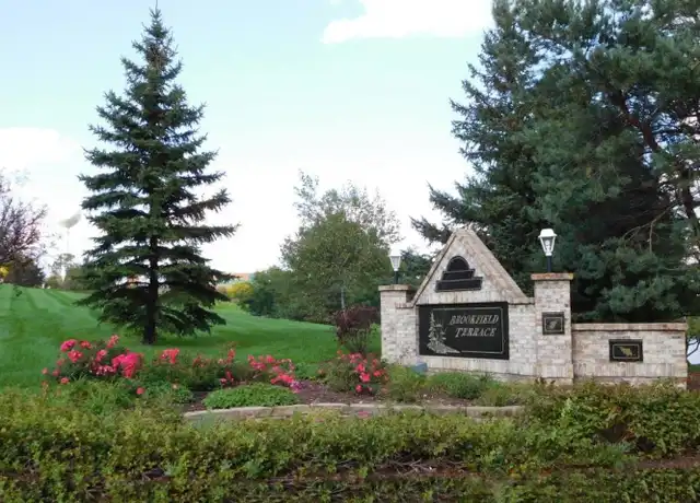Property at 317 Terrace Dr E, Brookfield, WI, 53045, 3 beds, 2.5 baths, [object Object]