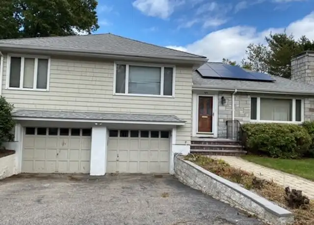 Property at 80 Woodcliff Rd, Chestnut Hill, MA, 02467, 3 beds, 2.5 baths, [object Object]