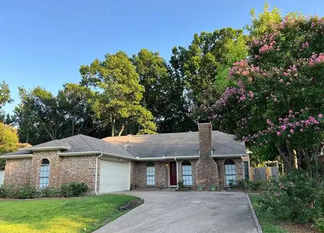 Property at 5218 Hollow Bend Ln, Garland, TX, 75043, 3 beds, 2 baths, [object Object]