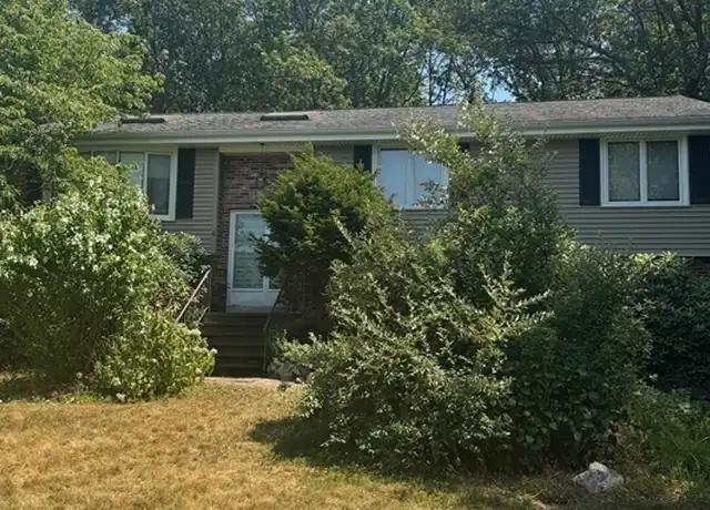Property at 6 Russell Cir Unit 6, Burlington, MA, 01803, 3 beds, 3 baths, [object Object]