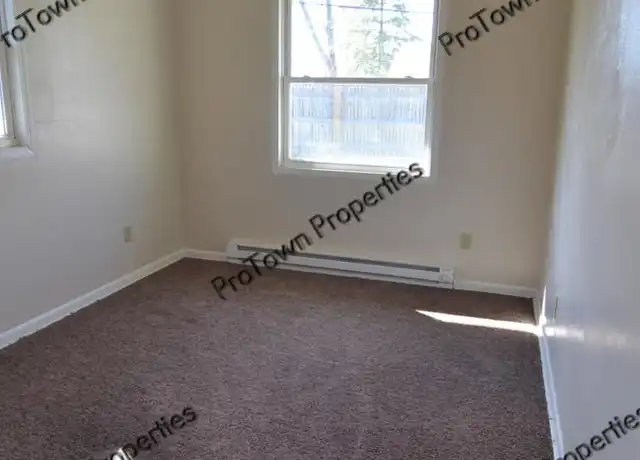 Property at 301 Saint Jude Ave, Joliet, IL, 60436, 4 beds, 1 bath, [object Object]
