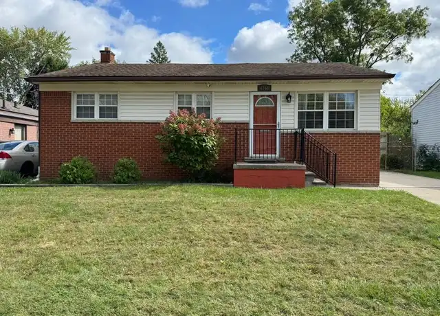 Property at 4761 Glenis St, Dearborn Heights, MI, 48125, 3 beds, 1 bath, [object Object]