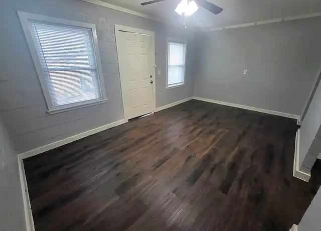 Property at 415 N Beauregard St Unit 25, Alvin, TX, 77511, 1 bed, 1 bath, [object Object]
