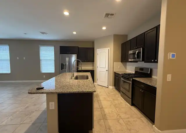 Property at 10743 W Bronco Trl, Peoria, AZ, 85383, 5 beds, 3 baths, [object Object]