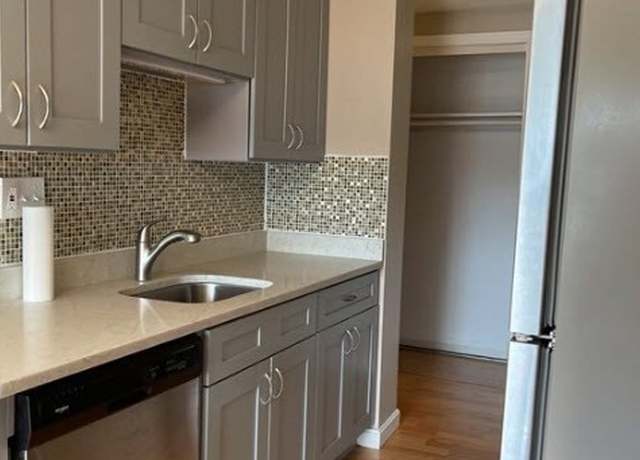 Photo of 31 Jones Ter #5, Stoughton, MA 02072