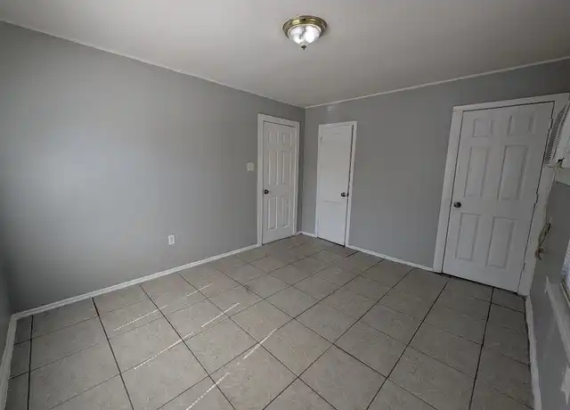 Property at 1319 E Sitka St Unit A, Tampa, FL, 33604, 1 bed, 1 bath, [object Object]