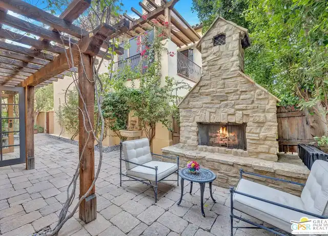Property at 392 Villaggio South, Palm Springs, CA, 92262, 4 beds, 4.5 baths, [object Object]