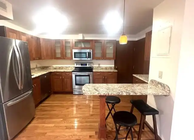 Property at 404 Paradise Rd, Swampscott, MA, 01907, 2 beds, 2 baths, [object Object]