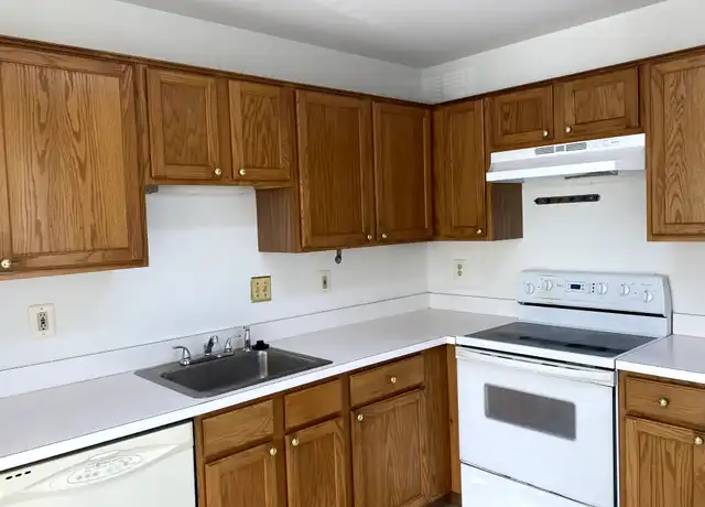 Property at 8198 Winstead Pl Unit 204, Manassas, VA, 20109, 2 beds, 1.5 baths, [object Object]