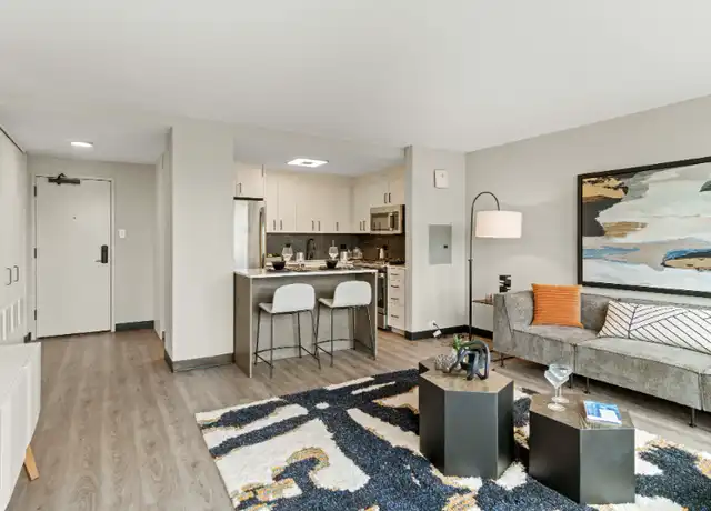 Property at 1936 W Ogden Ave, Chicago, IL, 60612, 1 bed, 1 bath, [object Object]