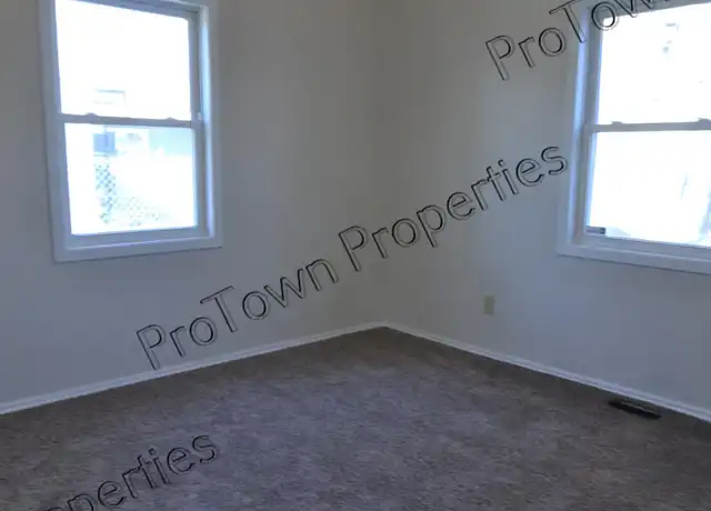 Property at 117 Edison Rd, Joliet, IL, 60433, 2 beds, 1 bath, [object Object]