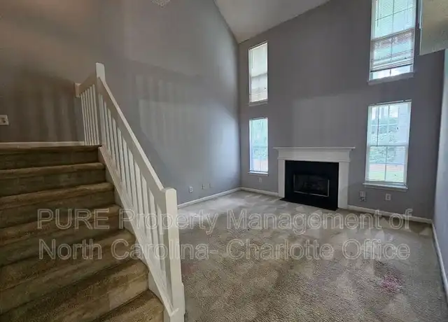 Property at 10035 University Park Ln, Charlotte, NC, 28213, 3 beds, 2.5 baths, [object Object]