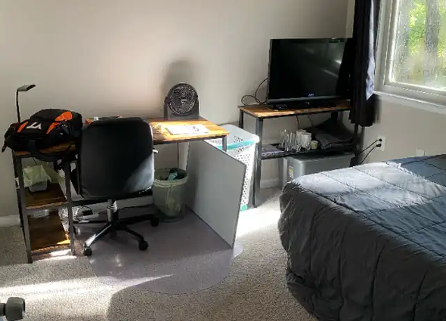 Property at 2283 Emerald Heights Ct Unit 2, Reston, VA, 20191, 1 bed, 1 bath, [object Object]