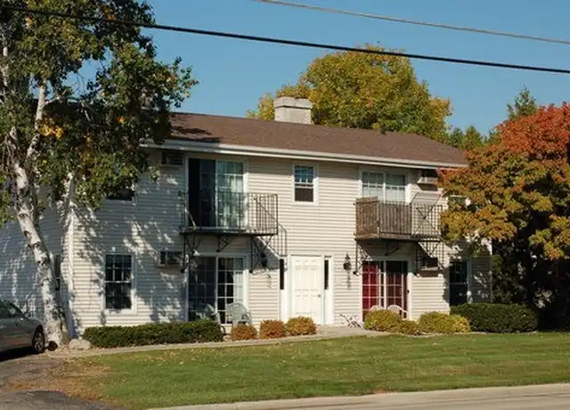 Property at 2625 Bowen St Unit 2625C, Oshkosh, WI, 54901, 2 beds, 1 bath, [object Object]