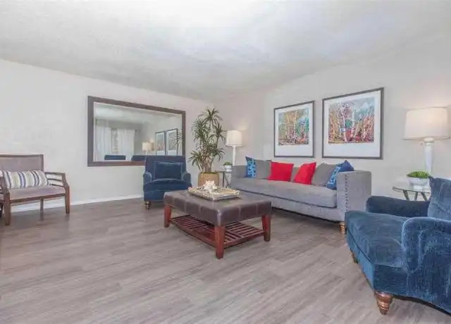 Property at 3125 Crestdale Dr, Houston, TX, 77080, 1 bed, 1 bath, [object Object]