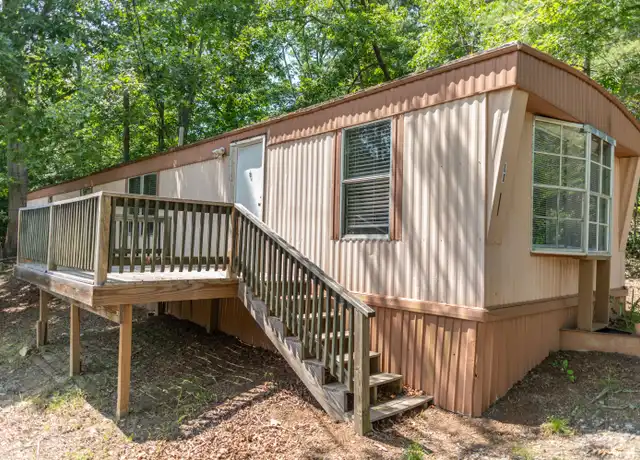 Property at 1395 McGee St, Morganton, NC, 28655, 2 beds, 1 bath, [object Object]